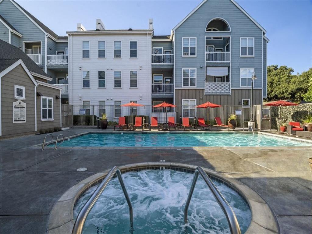 Apartments on Westwood Drive · Gilroy photo 3